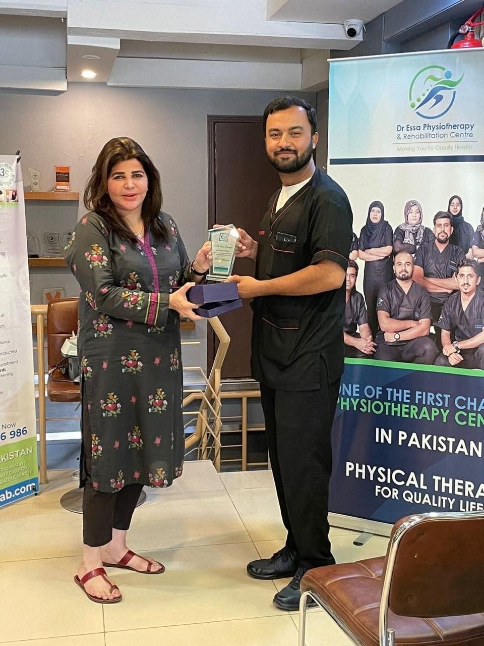 Karachi — Workshop on therapeutic ultrasound at Dr Essa Lab Badar commercial branch