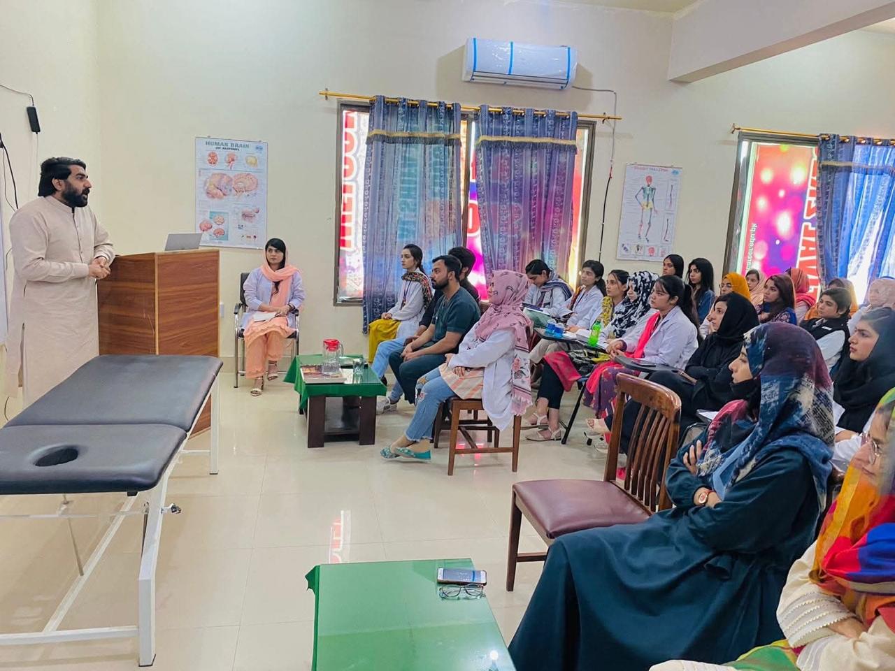 Sukkur — Workshop on frozen shoulder at educareer sindh institute (al shifa trust eye hospital)